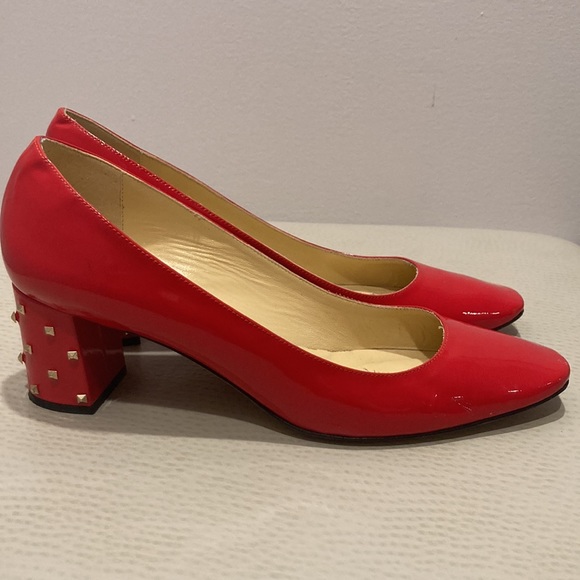 Kate Spade Patent Leather Pump in Red. - Picture 1 of 13